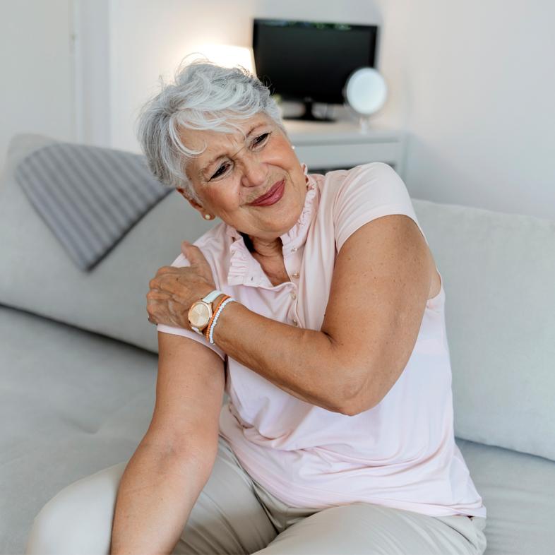 Woman with shoulder pain